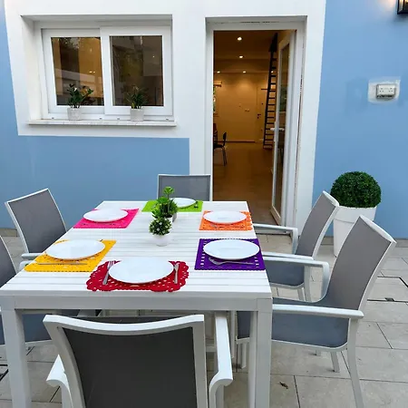 Azul House